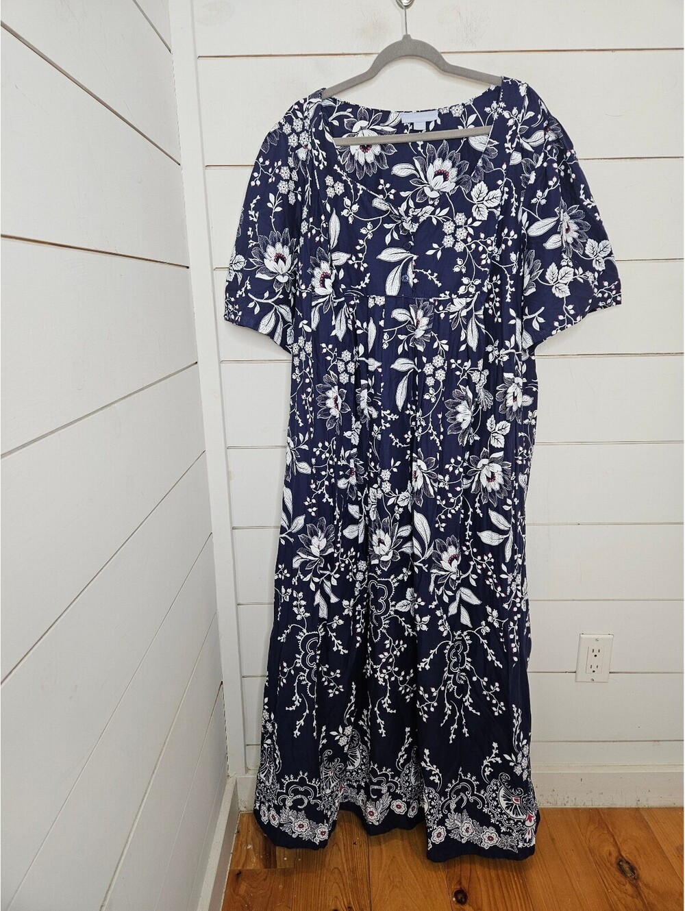 NWT Only Necessities 3X navy with white floral 100% cotton maxi dress